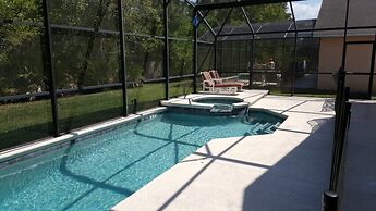 Escape To A 4br, 3ba W/recreation Room 4 Bedroom Villa by RedAwning