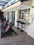 Fl Special!! The Private 3 Bedroom Villa by Redawning