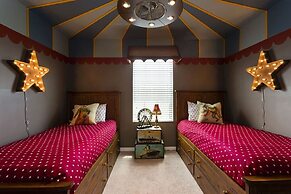 Watersong Resort -174gysjgio 6 Bedroom Home by RedAwning