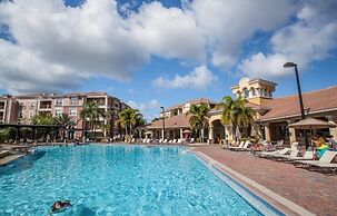 Lake View Escape - New! 3 Bedroom Condo by RedAwning