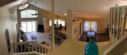 Wr001or 4 Bedroom Home by RedAwning