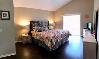 Wr001or 4 Bedroom Home by RedAwning