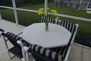 Wr001or 4 Bedroom Home by RedAwning