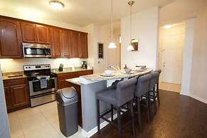 Vista Cay Dream 3 Bedroom Home by RedAwning