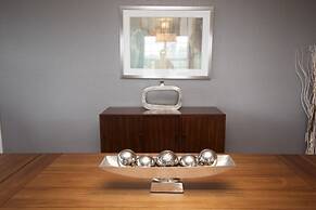 Vista Cay Dream 3 Bedroom Home by RedAwning