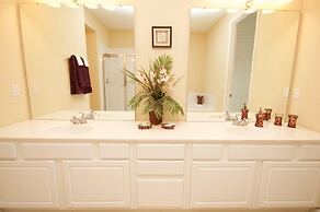 7-301 3 Bedroom Condo by RedAwning