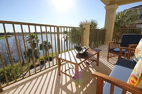 Lakeview Fantasy New! 3 Bedroom Condo by RedAwning