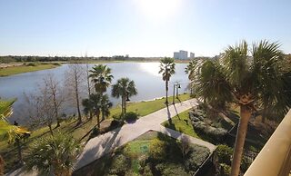 Lakeview Fantasy New! 3 Bedroom Condo by RedAwning