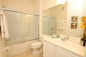 7-305 3 Bedroom Condo by RedAwning