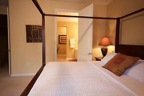 12-103 3 Bedroom Home by RedAwning