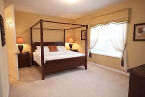 12-103 3 Bedroom Home by RedAwning