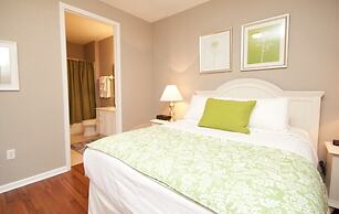 10-106 2 Bedroom Condo by RedAwning