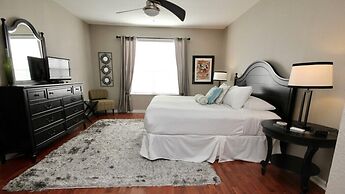 10-106 2 Bedroom Condo by RedAwning