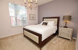 6-203 3 Bedroom Condo by RedAwning