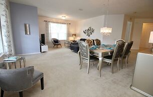 6-203 3 Bedroom Condo by RedAwning