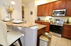 6-203 3 Bedroom Condo by RedAwning