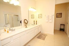 Pool View Penthouse - New! 3 Bedroom Home by RedAwning