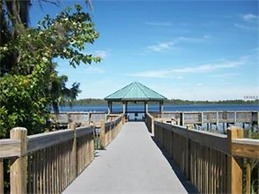 Disney Penthouse Amazing Lake Bryan View 2 Bedroom Condo by Redawning