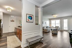 Miranda's Gem Deluxe 3 Bedroom Condo by RedAwning