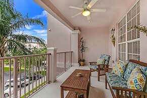 Miranda's Gem Deluxe 3 Bedroom Condo by RedAwning