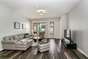 Miranda's Gem Deluxe 3 Bedroom Condo by RedAwning