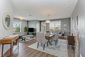 Casa Maria Luxurious 3 Bedroom Condo by RedAwning