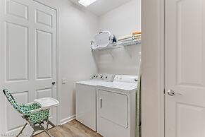 Casa Maria Luxurious 3 Bedroom Condo by RedAwning