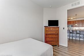 Casa Maria Luxurious 3 Bedroom Condo by RedAwning