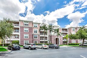 Casa Maria Luxurious 3 Bedroom Condo by RedAwning