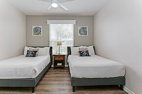 Casa Maria Luxurious 3 Bedroom Condo by RedAwning