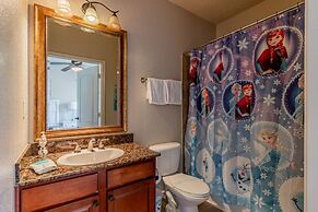 Fl Special!! Beautiful Bella Piazza 3 Bedroom Condo by RedAwning