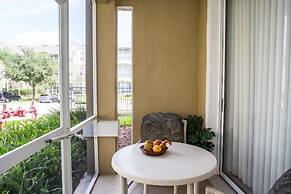 Economic 3 Bed In Windsor Palms - 8101.105 3 Bedroom Condo by RedAwnin