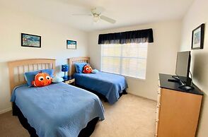 Fl Special!! Grand Cumbrian 4 Bedroom Villa by RedAwning