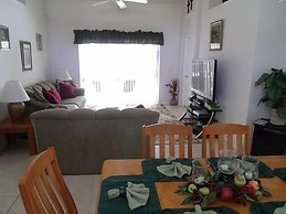 Bridgewater Lakes 3 Bedroom Villa by Redawning