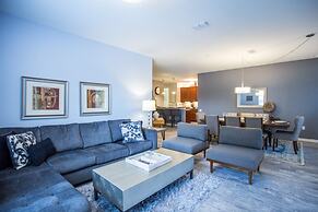 Casa Magnolias Deluxe 3 Bedroom Condo by RedAwning