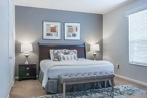 Casa Magnolias Deluxe 3 Bedroom Condo by RedAwning