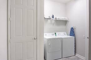 Casa Magnolias Deluxe 3 Bedroom Condo by RedAwning