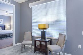 Casa Magnolias Deluxe 3 Bedroom Condo by RedAwning