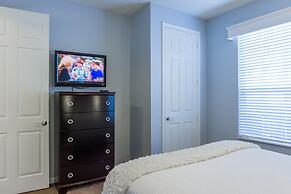 Casa Magnolias Deluxe 3 Bedroom Condo by RedAwning