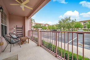 Orlando Palms Deluxe 3 Bedroom Condo by RedAwning