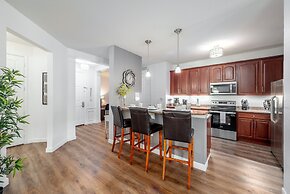 Orlando Palms Deluxe 3 Bedroom Condo by RedAwning