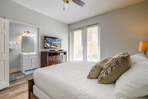 Casa Bella Townhome 3 Bedroom Condo by RedAwning