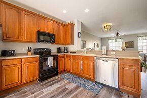 Casa Bella Townhome 3 Bedroom Condo by RedAwning