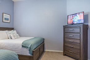 Casa Del Lago Penthouse 3 Bedroom Condo by RedAwning