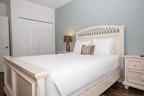 Oasis Escape Townhome 3 Bedroom Condo by Redawning