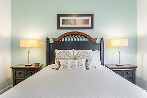 Oasis Escape Townhome 3 Bedroom Condo by Redawning