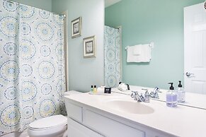 Oasis Escape Townhome 3 Bedroom Condo by Redawning