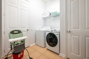 Casa Toscana Deluxe 3 Bedroom Condo by RedAwning