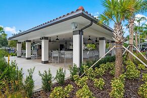 Tropical Dreams Townhome 3 Bedroom Condo by RedAwning