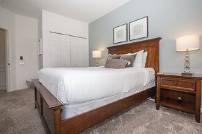 Tropical Dreams Townhome 3 Bedroom Condo by RedAwning